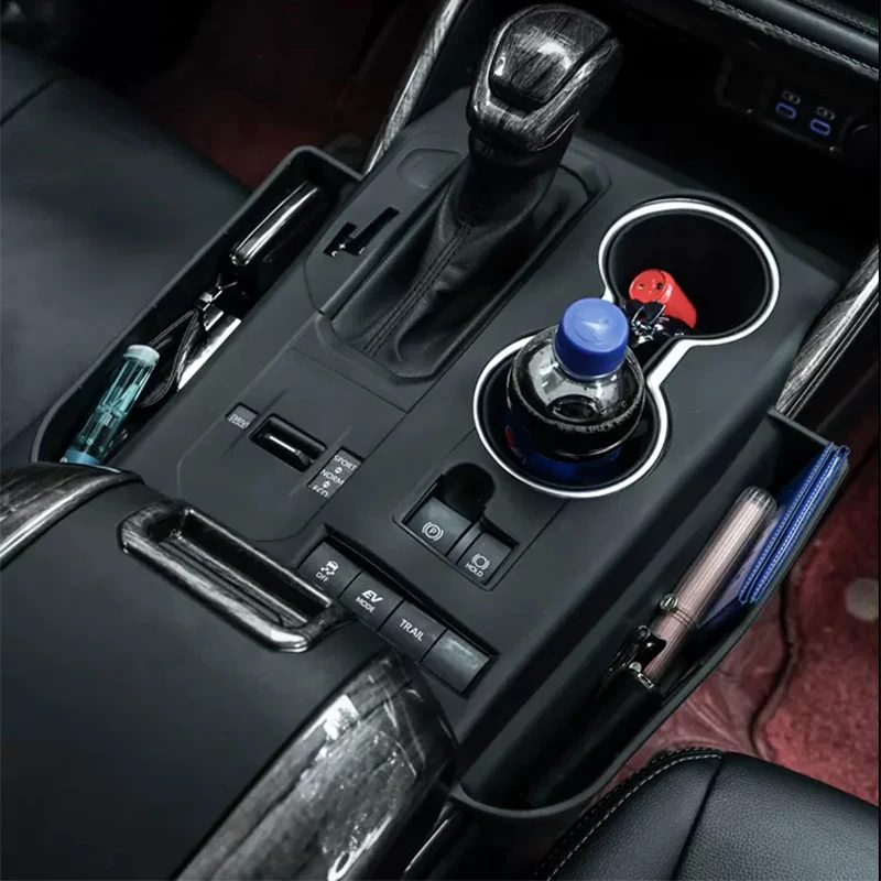 For Toyota Highlander U70 2020 2021 2022 2023 2024  Central control anti slip pad with storage box Silicone cup anti slip pad