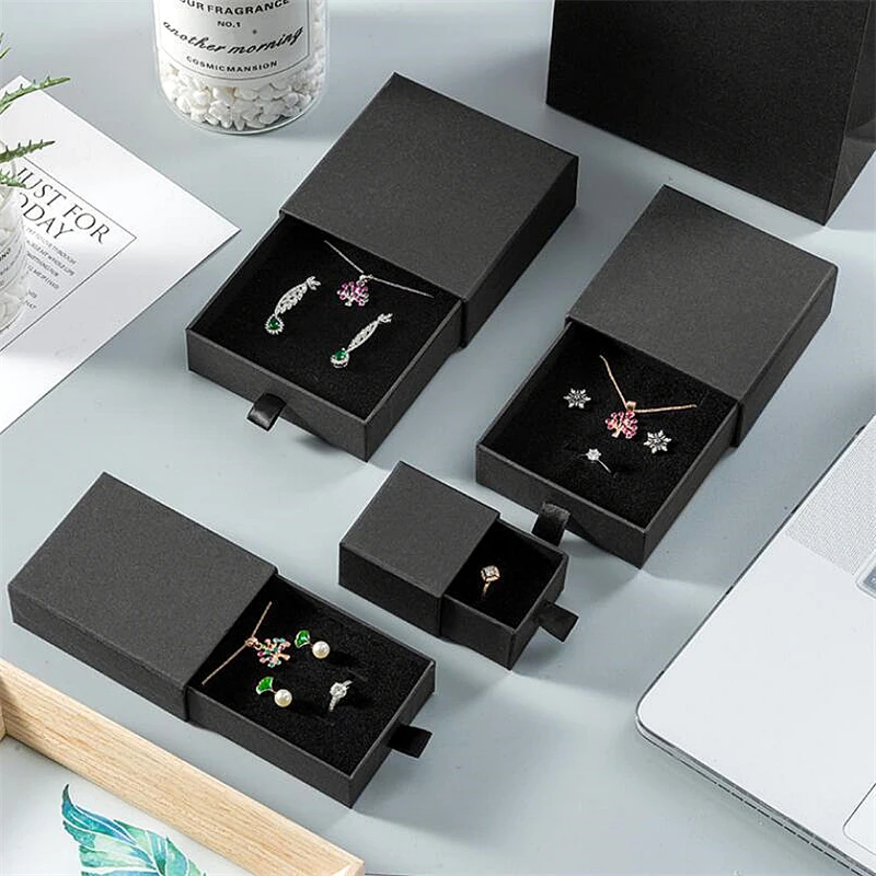 Engraved Logo Cotton Filled Cardboard Kraft Paper Jewelry Packageing Drawer Box Gift Case Black Display Boxes Storage