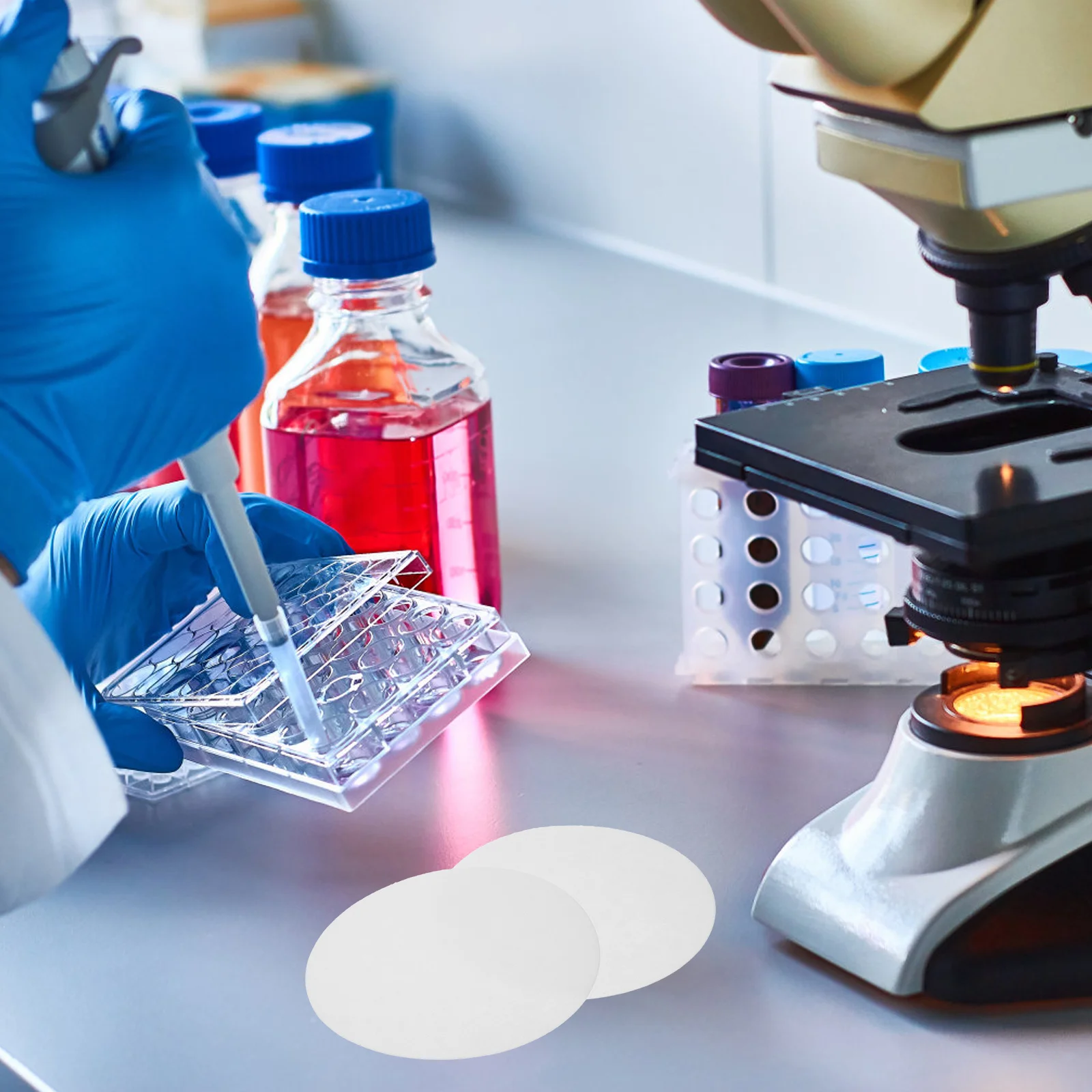 

100 pcs Medium Flow Qualitative Filter Paper Rate Qualitative Filter Paper For Chemistry Lab Use Discs White Teaching Equipment