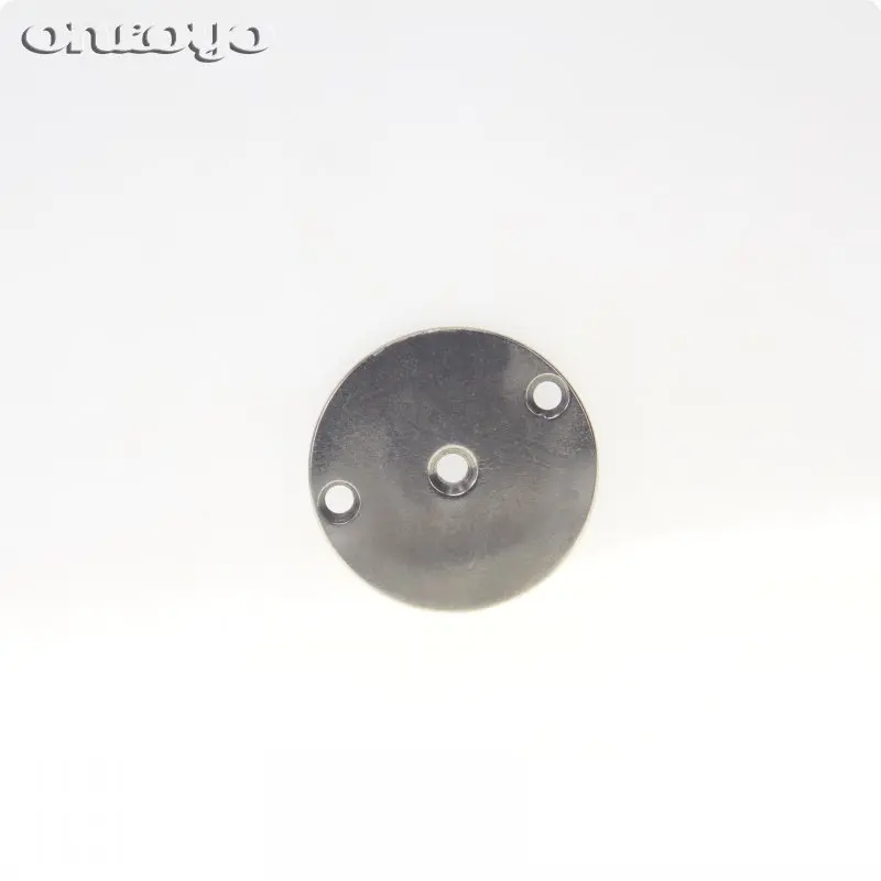 Industrial Sewing Machine Small Needle Plate For Brother 430D-02 Buttton Attaching Machine 2.5 And 3.0 Hole