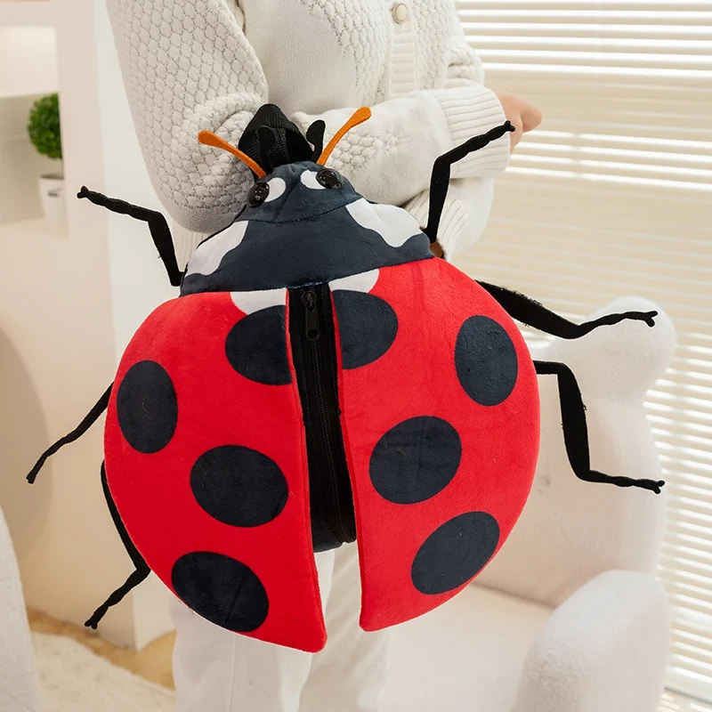 سلسلة الحشرات على ظهره نابض بالحياة الحشرات ألعاب من القطيفة النحل الخنفساء السرعوف الزيز دمى ظهره العلوم والطبيعة هدية الأولاد الهدايا