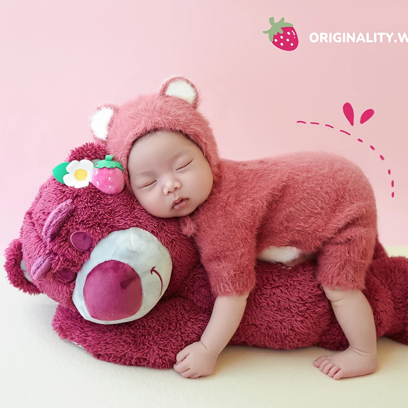 Newborn Photography outfit Strawberry Theme Pink Bear Bodysuit Outfit Doll Prop Patchwork Background Adorable Baby Costume
