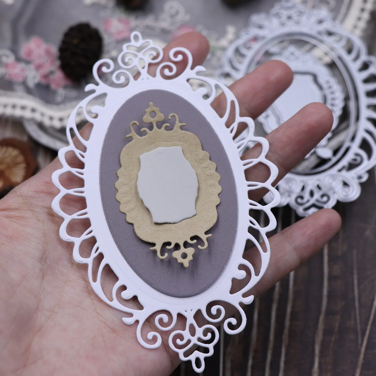 Frame Metal Dies Cutting for Scrapbooking Embossing DIY Manual Photo Album Decor Knife Mold New Craft Stencils