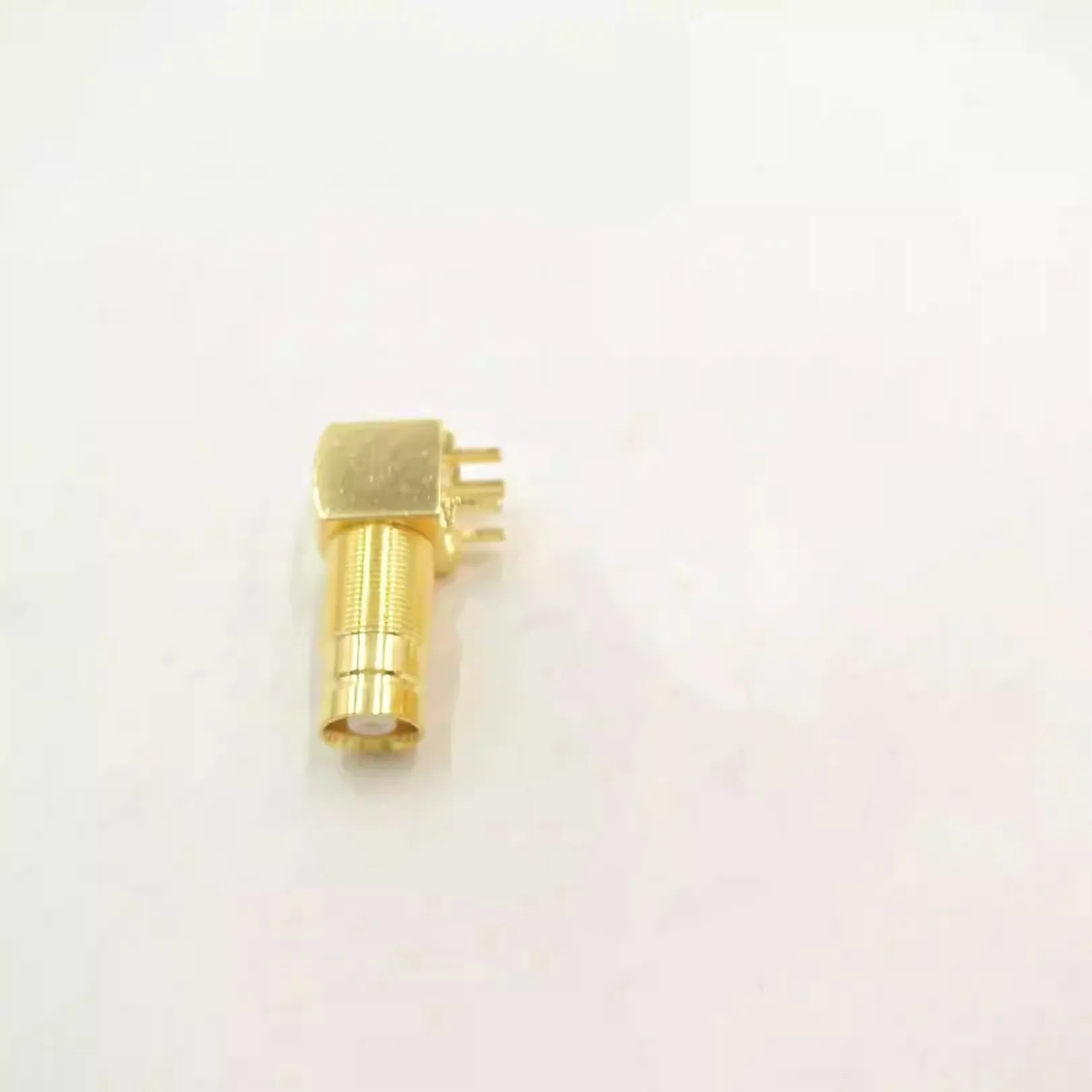

20pcs L9-KWYE, 2M seat L9 (1.6/5.6) KWE cabinet seat L9-KWE L9 connection head