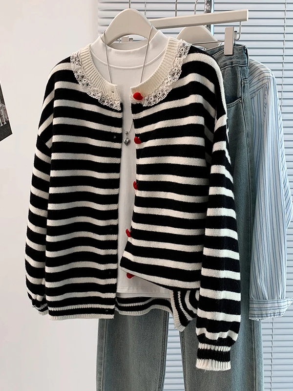

plus Size Women's Sweet Lace Splice Stripes Knitted Sweater Autumn Winter Loose Warm Outerwear Top Korean Sle Cardigan