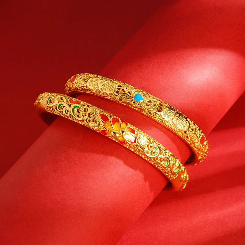 

Hollow Clasp Lotus Bangle for Women (24K AU999) - Micro-Carved Petal Texture, Shiny Clasp, Neo-Chinese Aesthetic, Tea Gathering