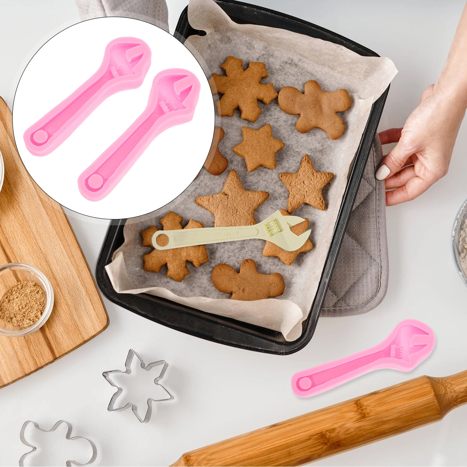 

2 pcs Wrench Shape Silicone Cake Mold Baking Tools For Chocolate Fondant Diy Crafts Heat Resistant Home Bakeware