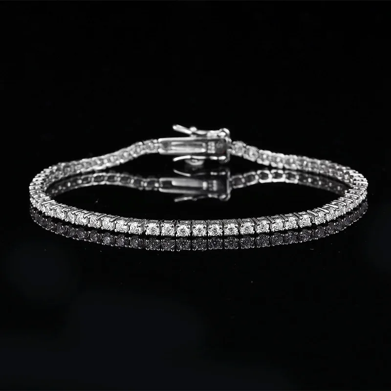 

S925 Sterling Silver 3-point Diamond Bracelet, Minimalist, Niche, High-end, Handmade Accessory for Girlfriends and Girls