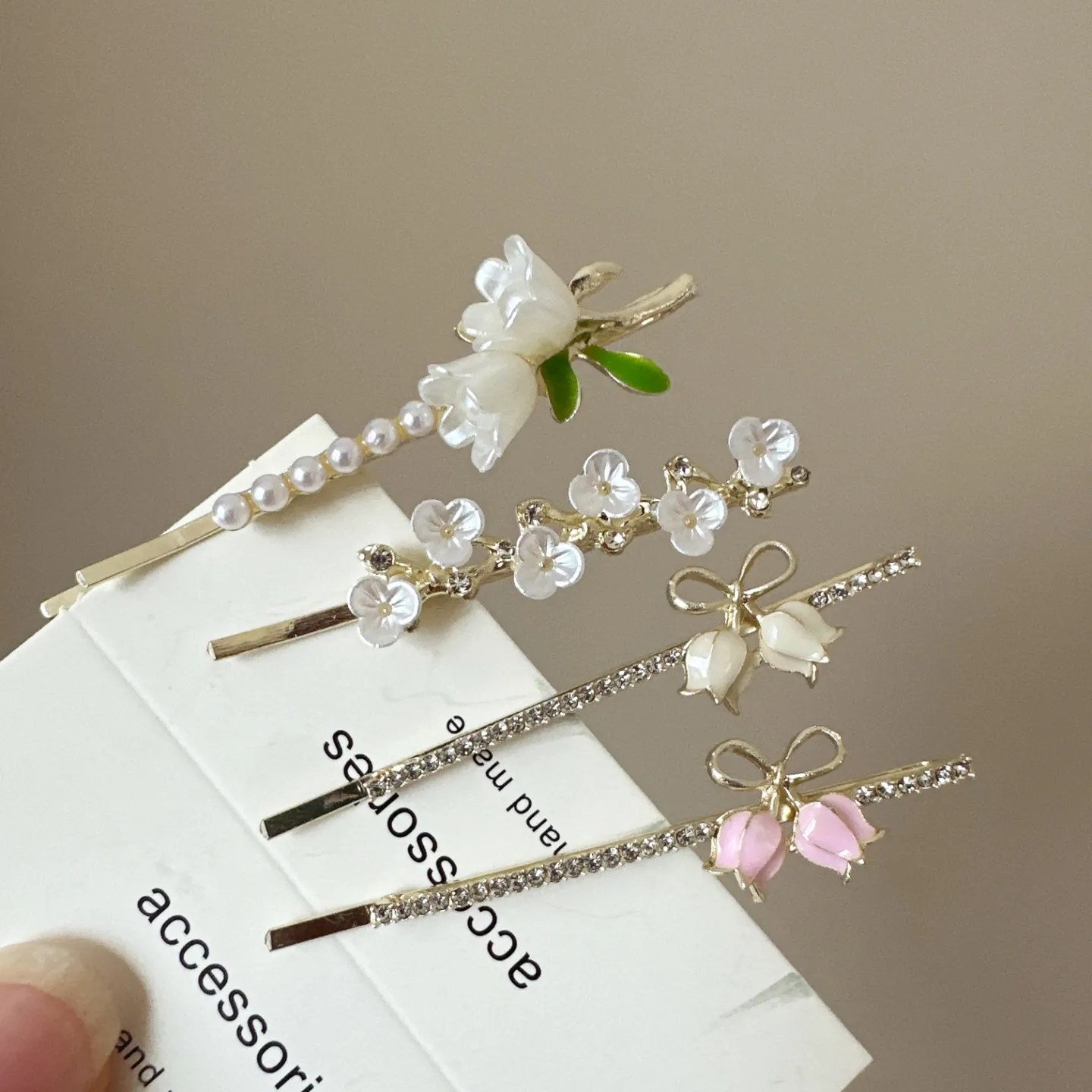 Pearl Flower Hair Clip for Bangs Summer Fresh Korean Style Side Flat Barrette Cute Elegant High Quality Lightweight Resin Daily