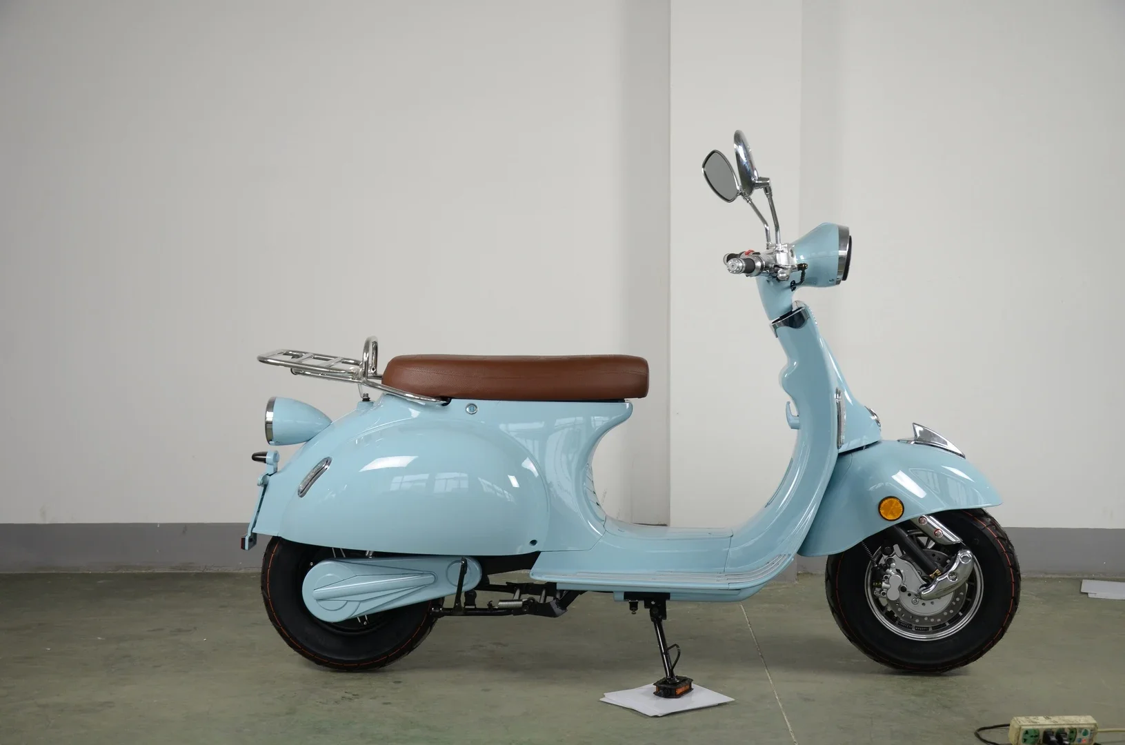 2000w 60V EEC China Classic VESPA vintage electric vespa scooter Retro Italy style e motorcycle