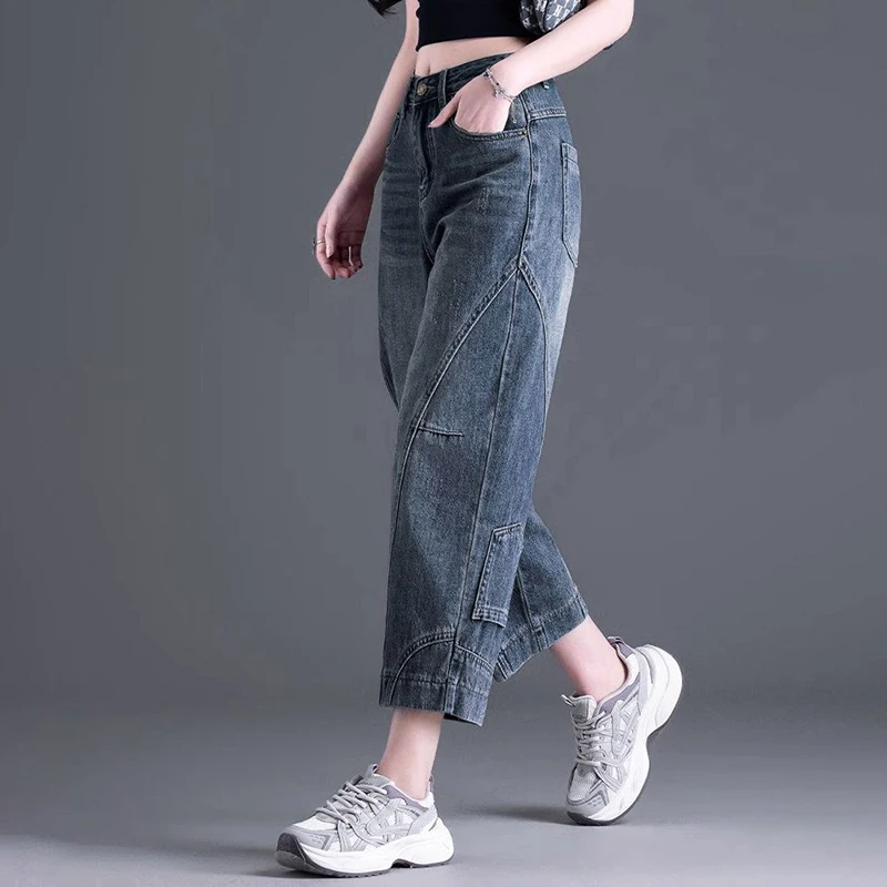 กางเกงยีนส์ทรงหลวมเอวสูง แฟชั่นทันสมัย ช่วยให้ดูผอมเพรียว เรียบง่าย ใช้งานได้หลากหลาย สไตล์เรโทร แต่งผ้าแบบปะติด ทรงขาบานกว้างแบบมีรอยตัดโค้งมน