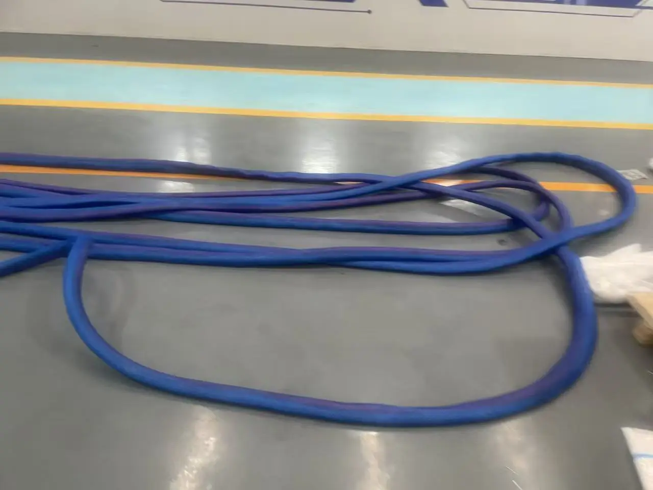 Polyurethane Foam Heated Hose with Pump Motor & Bearing-Full Pneumatic Drive 45m
