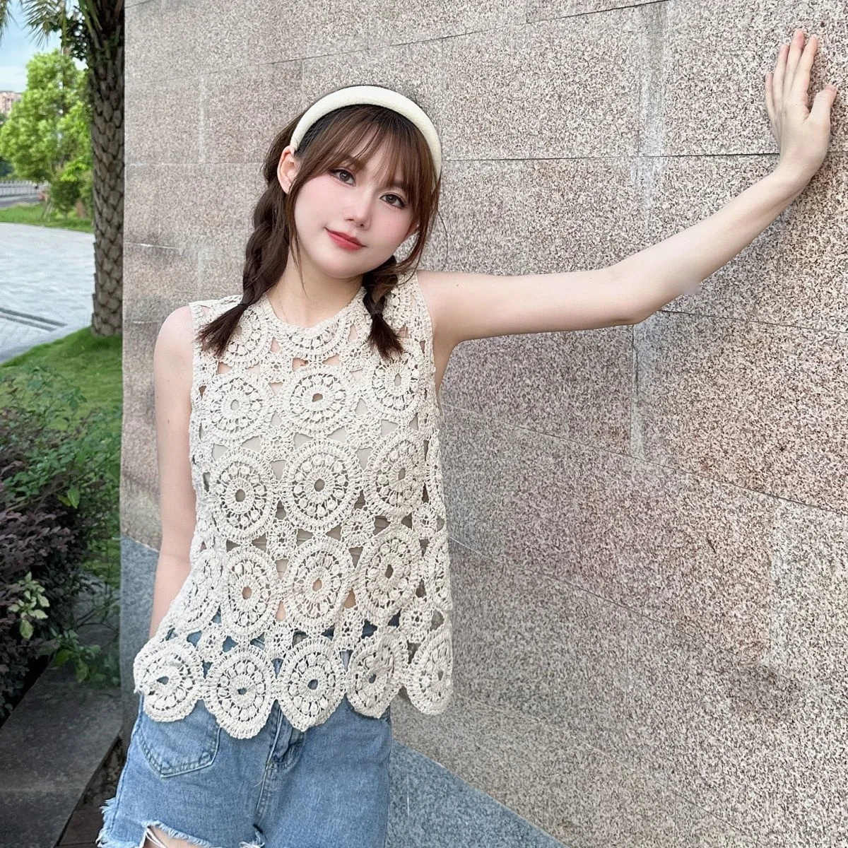 Vest  Women   Fashion  Summer  Cotton  Sleeveless   Embroidery  Floral  Hollow   Tops  Casual