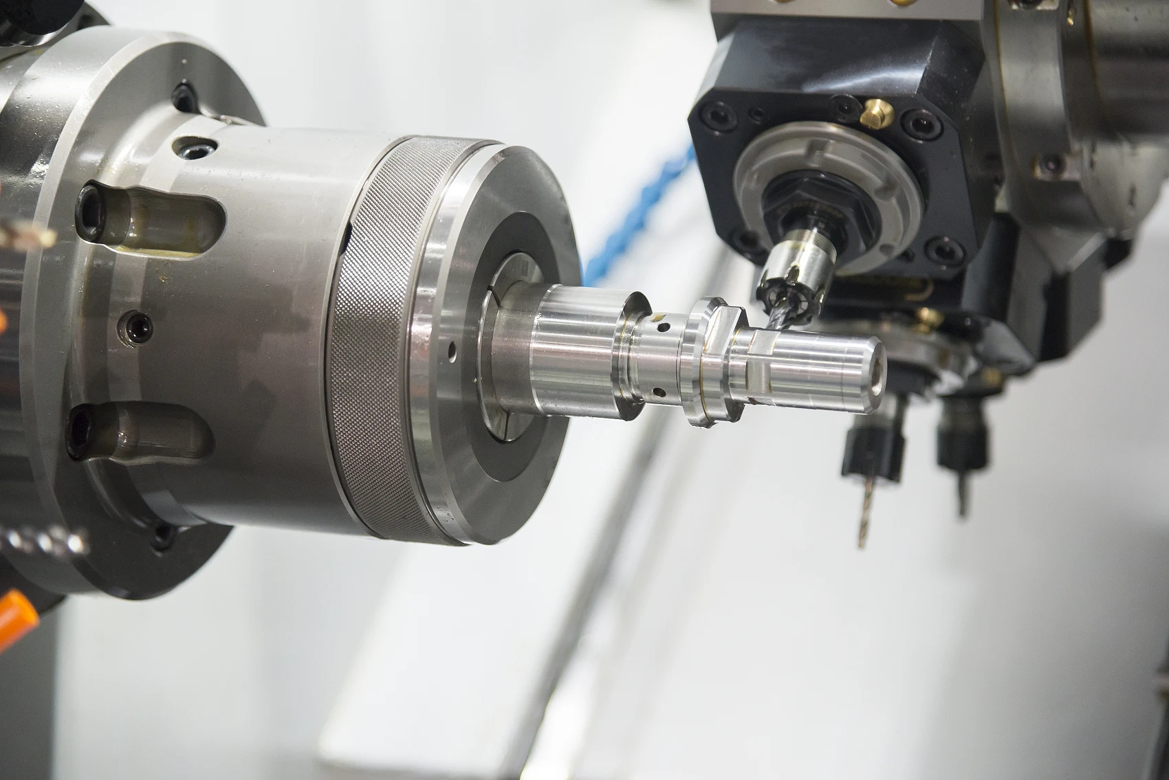 LBIE-Peça de torneamento e fresamento, Peça metálica, Torno CNC FANUC, Syntec Swiss-Type, Torno-moinho Hine