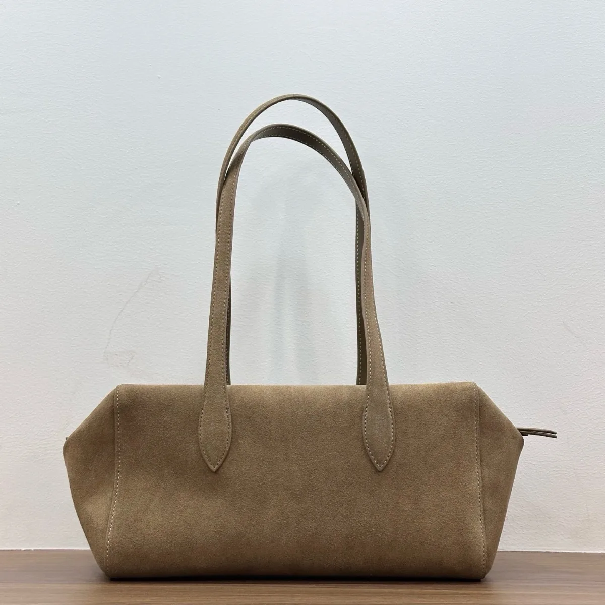 

Suede Tote Bag Autumn and Winter New Matte Cow Leather Large Capacity Vintage Simple Shoulder Bag Fashion Handbag Women's Bag