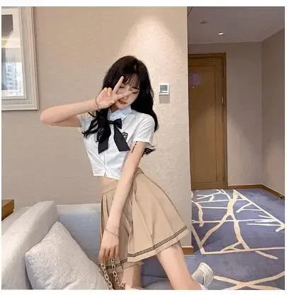 Uniforme scolaire japonais pour femmes, costume de marin Cosplay JK plissé