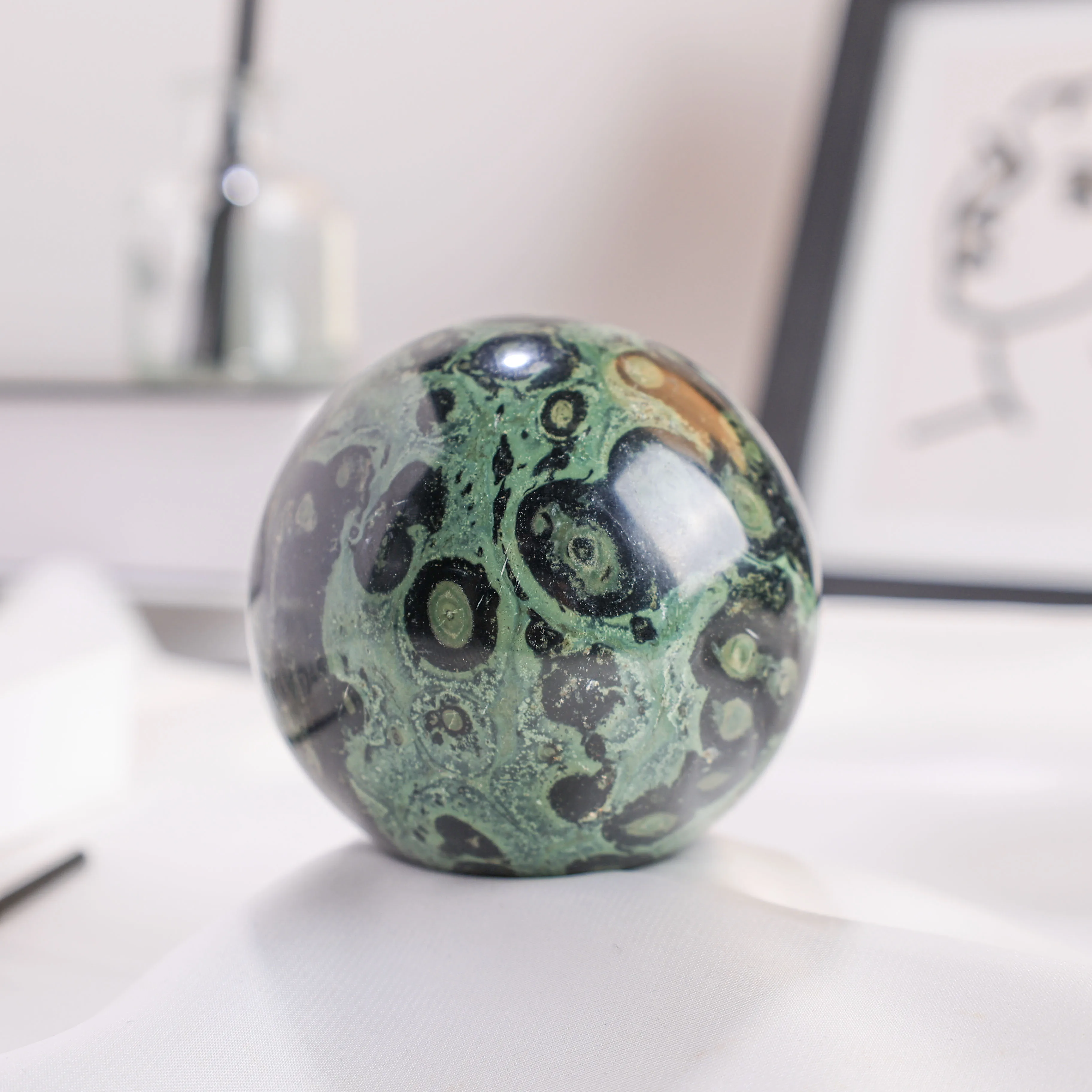 Handmade Polished Kambaba Jasper Sphere Green Crystal  Malachite Rock Ornament Decorative Gemstone