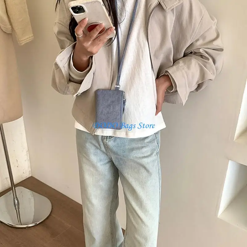 여행 및 쇼핑을 위한 끈 열쇠 주머니와 목 코드 PU 가죽 지갑이 있는 휴대용 표범 인쇄 동전 가방