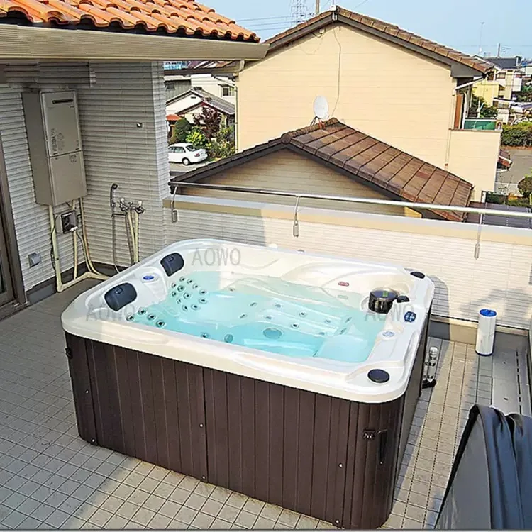 High-end Quality Outdoor Spa Hot Tub  Body Whirlpool Loungers Save Water Bathtub