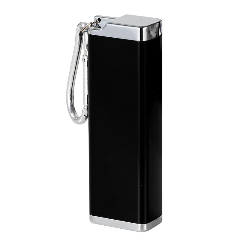 Portable Metal Cigarette Case with Keychain, Mini Pocket Ashtray with Lid for Outdoor Travel, Smoking Accessories, Gift for Men