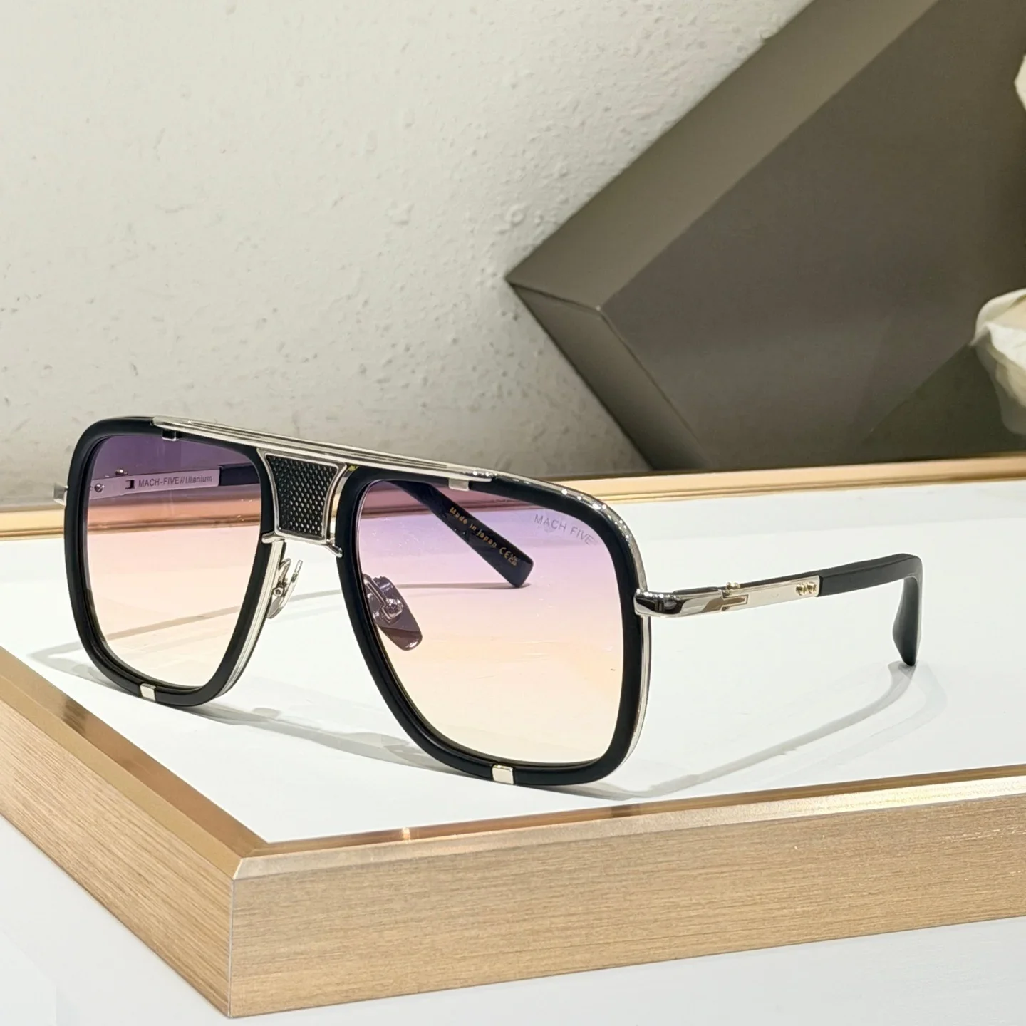 DT MACH FIVE DRX-2087 Top Quality Mens Sunglasses for Women Fashion Trend Luxury Titanium UV400 Designer Sunglasses Frame