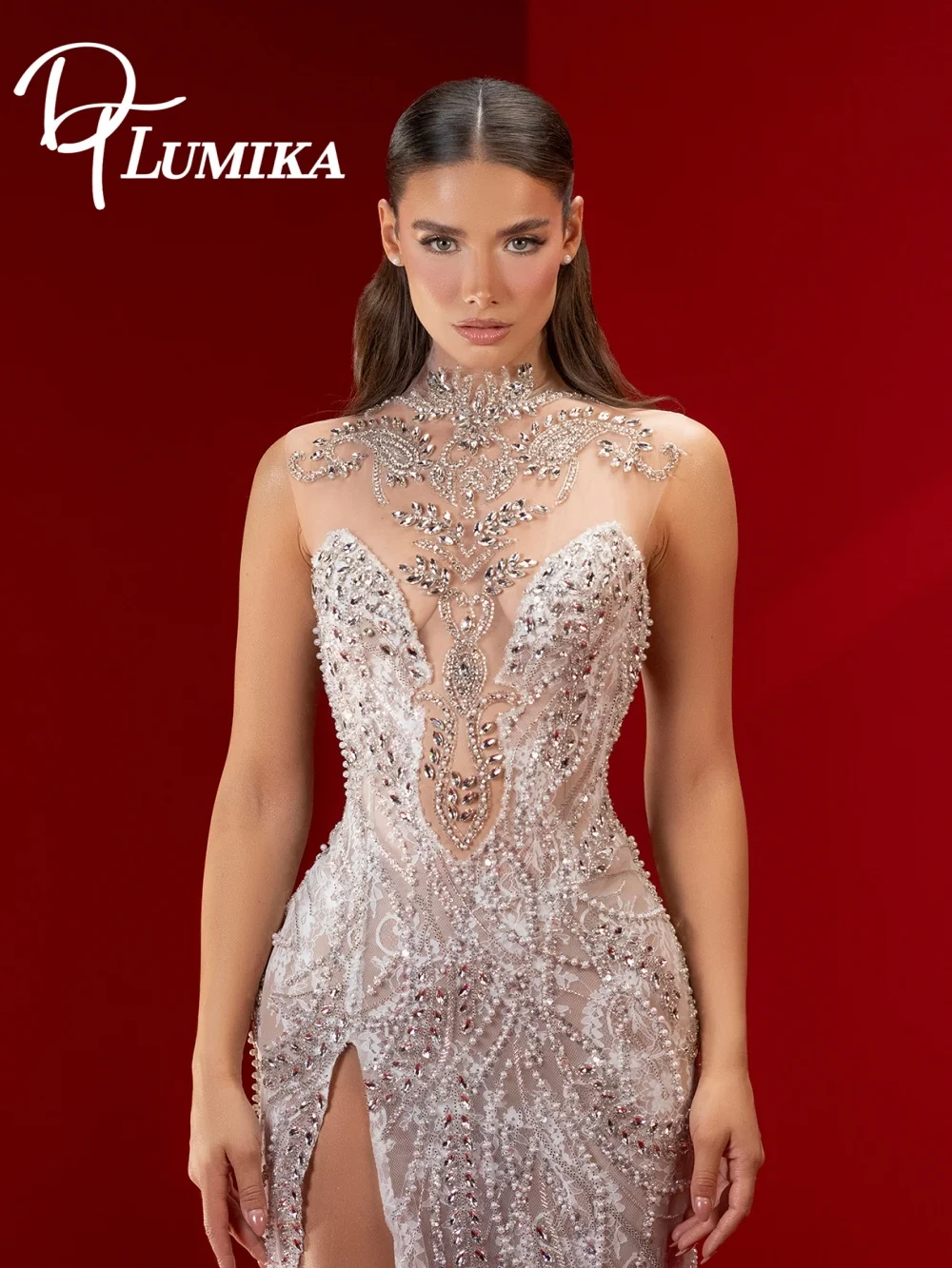 

Luxury Illusion High Neck Sleeveless Bridal Gown Glittering Hand Embellished High Slit Wedding Dress Customized Vestidos De Novi