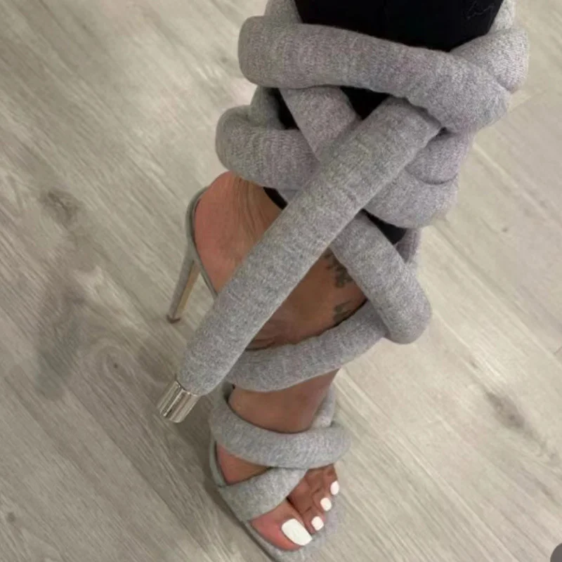 Runway Snake Strap Long Shoes Women's Sandals Summer 2026 Sexy Stiletto Heel Stripper Shoes Star Style Slingback Heeled Sandals