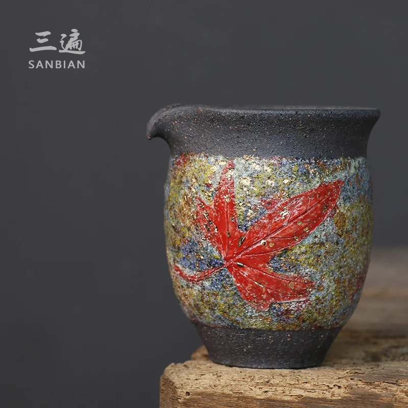 

Three Times Gao Yue Rock Mine Fair Cup Japanese Kung Fu Tea Set Creative Maple Leaf Uniform Famous Old Mud Divider