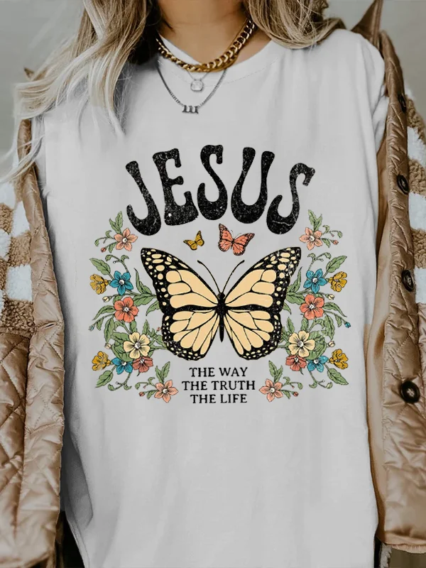 Jesus The Way The Truth The Life Slogan Female T-shirt Vintage Flower Garland Butterfly Print Women Shirt New Fashion Easter Tee