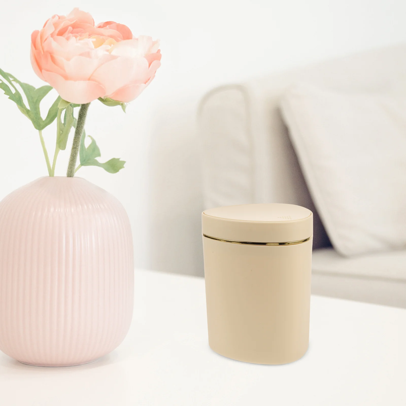 

Mini Desk Trash Can Plastic Press Type Lid Small Countertop Garbage Bin for Bedroom Office Kitchen Desktop Waste Container