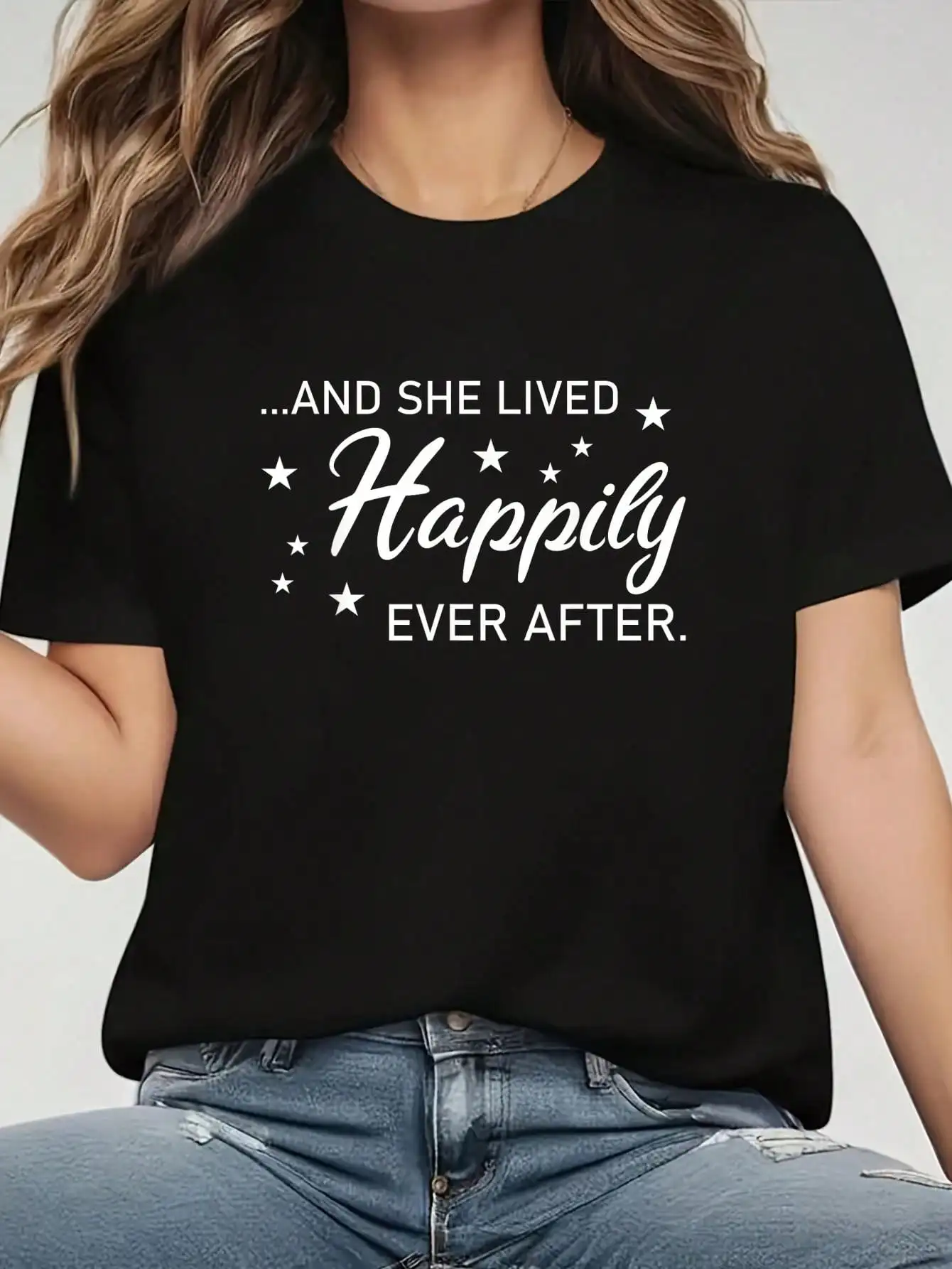 And She Lived Happily Ever After - Funny Divorce T-Shirt - Graphic Tees Festival Outfits For Women, Tops For Summer, Top De Mujer Women Summer Clothes