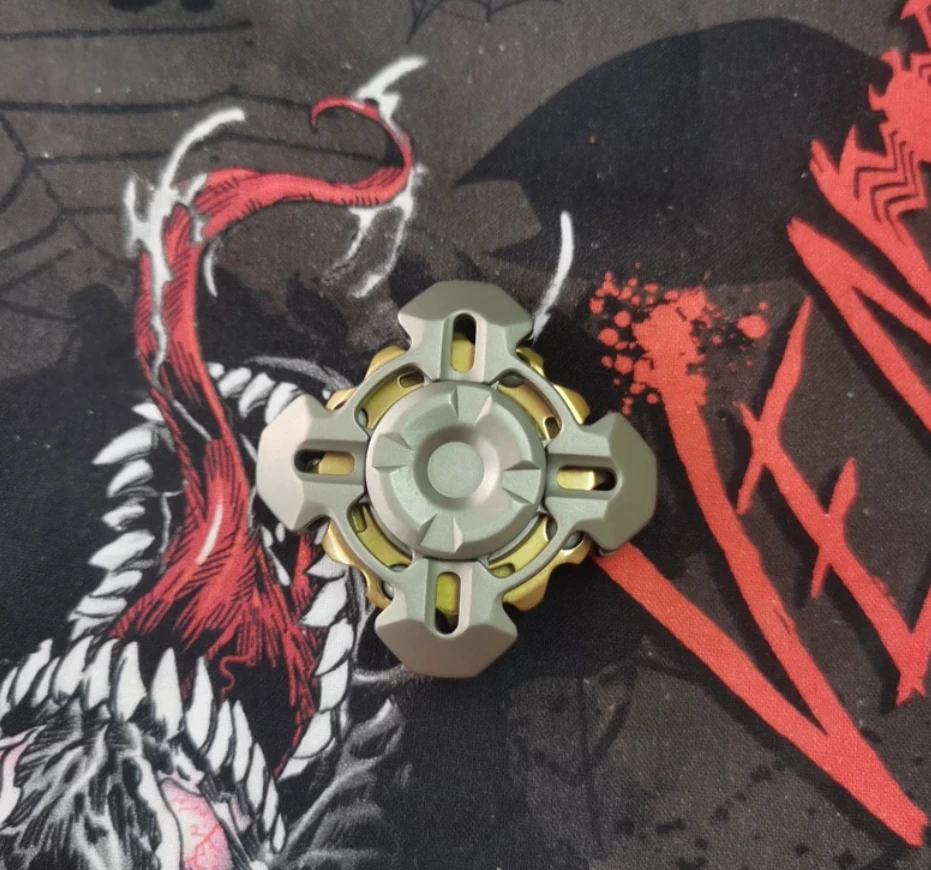中古 EDC KTS 犬頭小型 4 ページほぞとほぞ OG 標準バージョン チタン銅スピナー フィジェット減圧おもちゃ