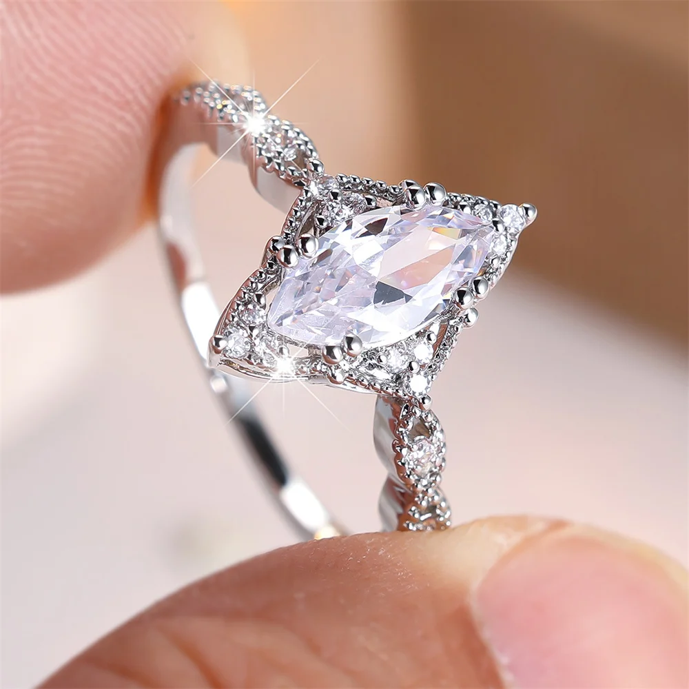 Marquise Stone Luxury Crystal Rings For Women Vintage Gold Silver Color Engagement Ring Bridal Wedding Jewelry Versatile Gifts