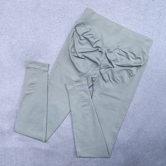 Nieuwe naadloze yoga-legging voor dames Scrunch Butt Lifting Gym Legging Workout Yogabroek Lage geribbelde tailleband Sportlegging