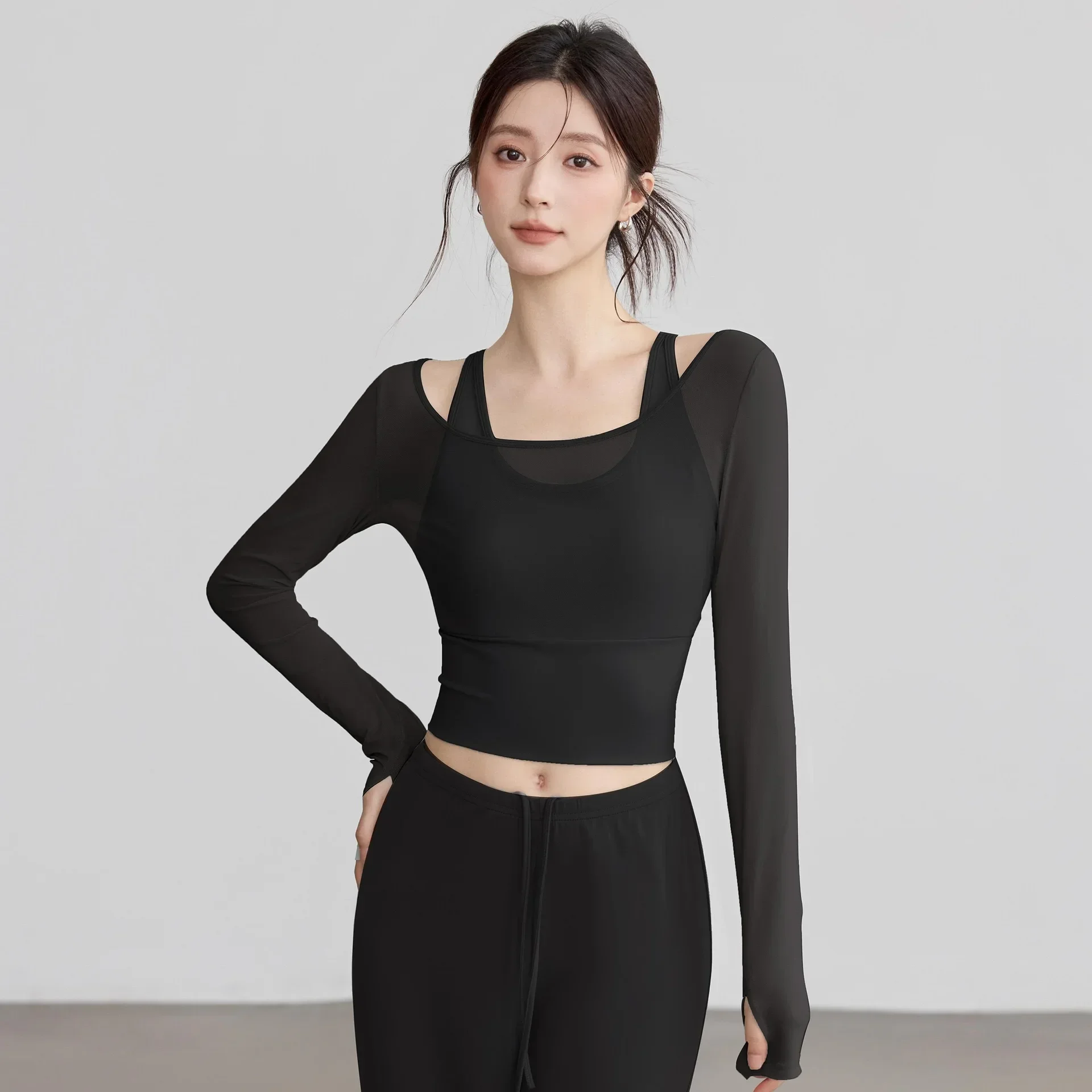 Yoga Clothes Autumn and Winter Sports Tops with Chest Pads Tight-fitting Slimming Long-sleeved Stylish Training Fitness Gym Top