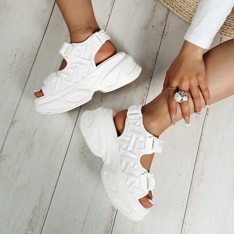 Sandalias deportivas de marca para mujer, zapatos informales con velcro, cuñas concisas, zapatos de plataforma, calzado para exteriores, Verano