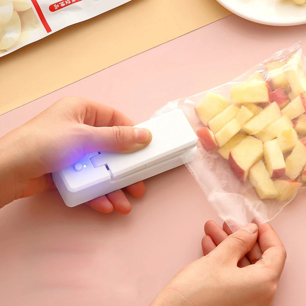 USB Mini Bag Sealer 2-in-1 Chargable Heat Sealers Rechargeable Handheld Vacuum Heat Sealers Cutter for Plastic Bag Storage Food