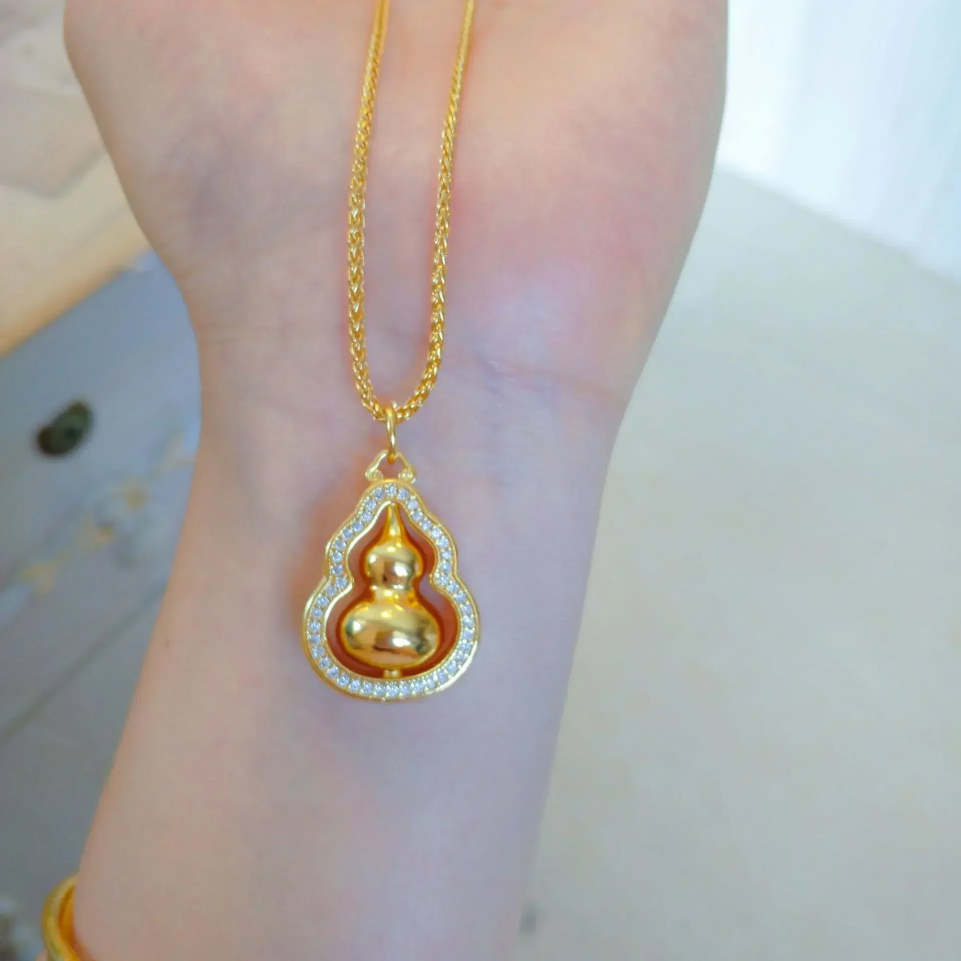 

Boutique AU999 gold necklace real gold 24K pure gold rotating gourd pendant Chinese style jewelry female clavicle chain