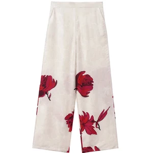 Takım elbise arka planında en iyi 5 satış-4 numara