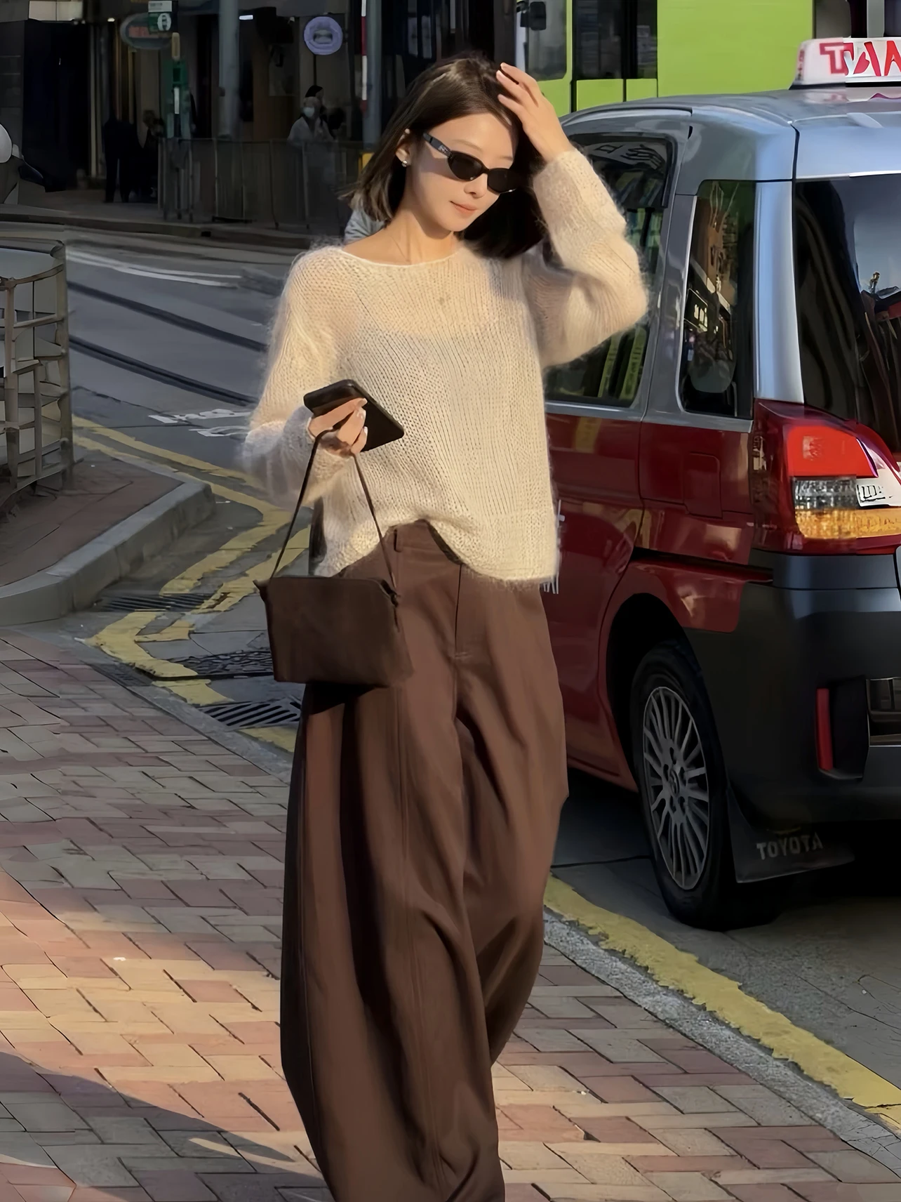 

Zhou Autumn Winter New Lazy Oaeal Knitted Sweater One oulder Knitwear Soft Loose Fit Long Sve Women's Faion