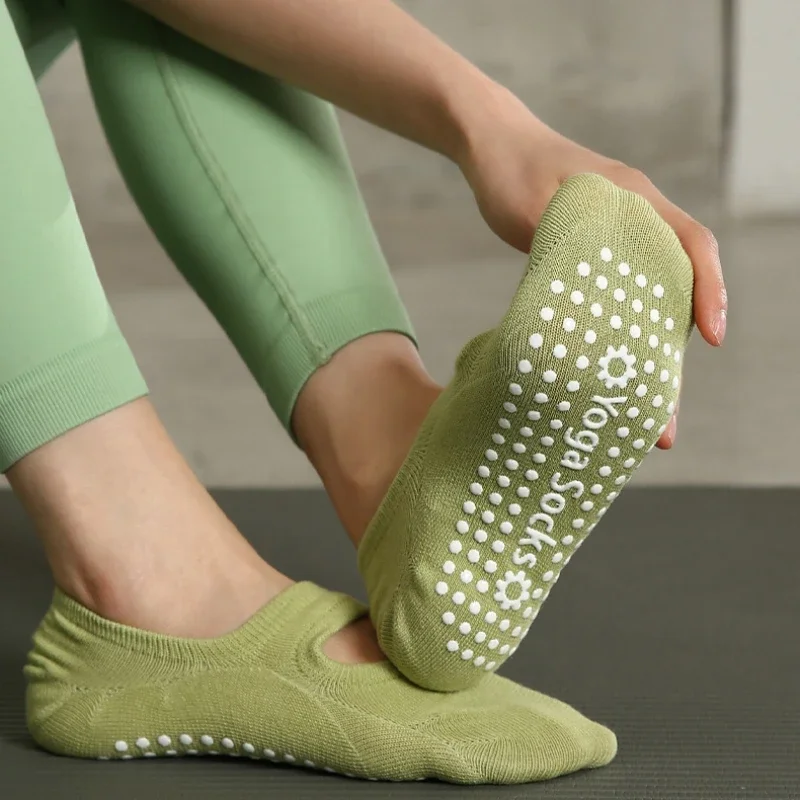 

Носки для йоги с открытой спиной, дышащие хлопковые напольные носки для тренажерного зала, фитнеса, танцев, спортивные носки, женские однотонные силиконовые нескользящие носки для пилатеса, носки