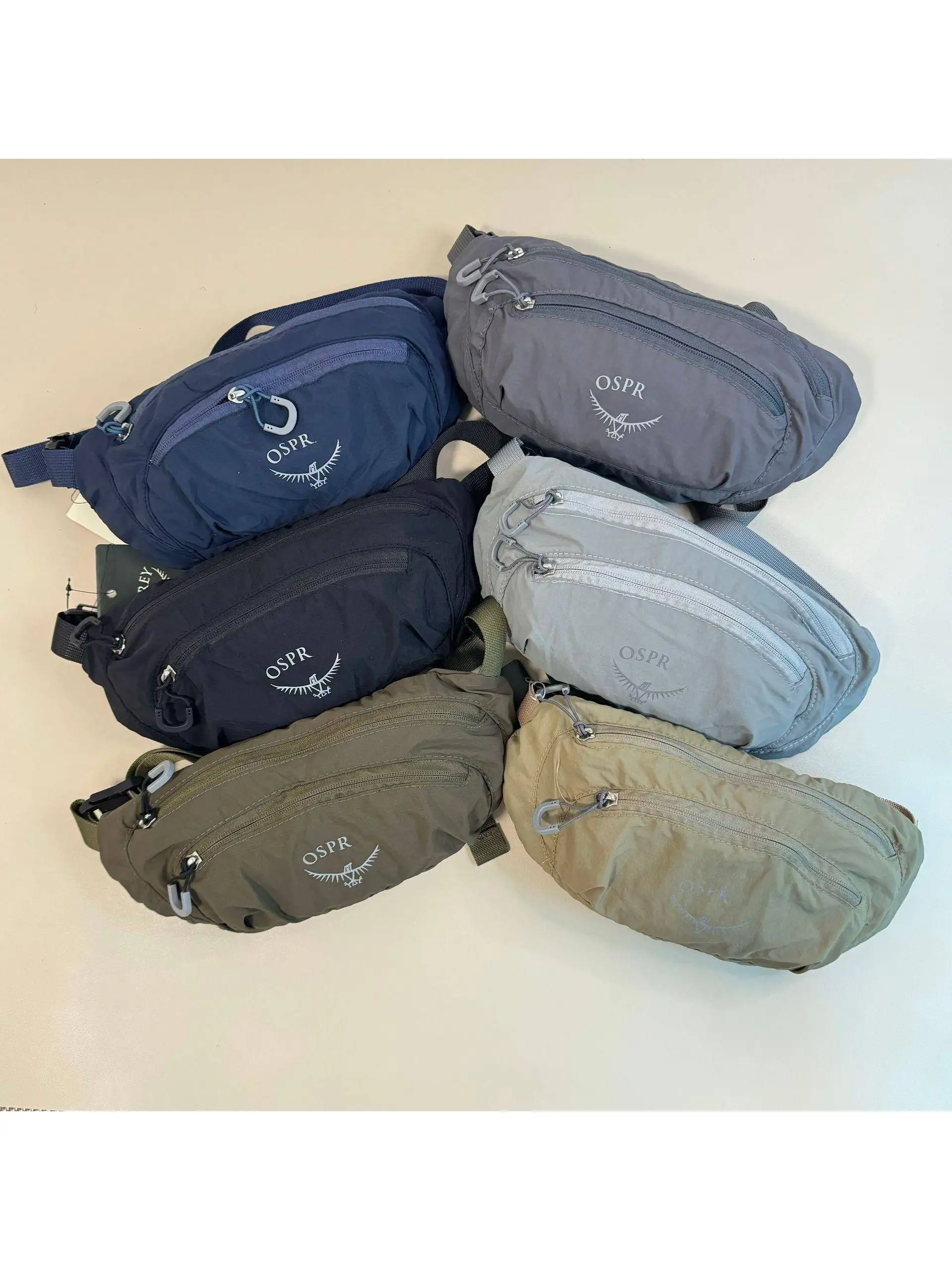 Outdoor Sports Multifunctional Backpack Ultra-light Foldable Running Marathon Mobile Phone Bag Nylon Material Zipper Closure