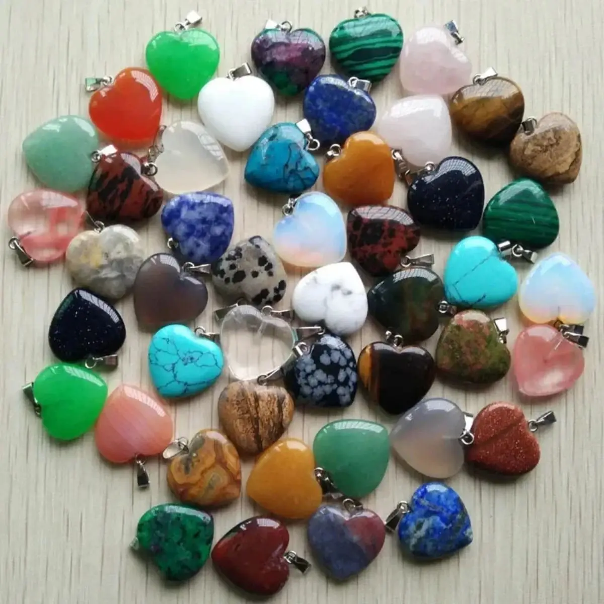 10 pcs Random Heart Shaped Stone Pendant Charms Crystal Chakra Beads For DIY necklace jewelry making.