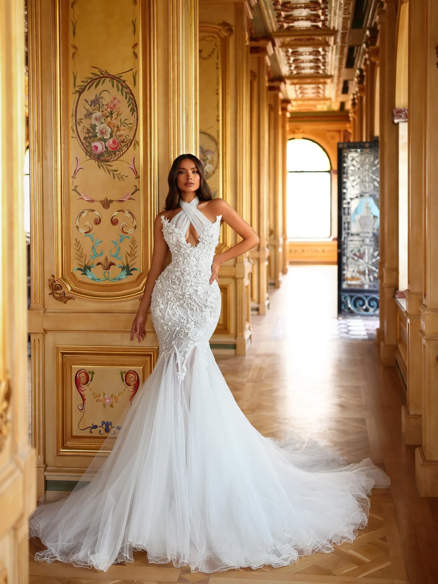 Fancy Halter Wedding Dresses Appliques Bridal Gowns Pearls 3D Flowers Sleeveless Mermaid Customized Vestidos De Novia