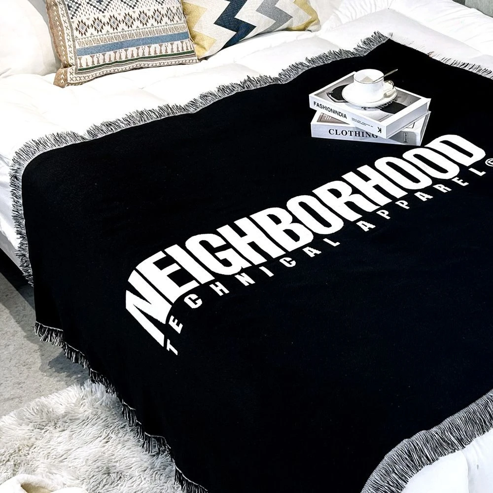 NEIGHBORHOOD Outdoor Camping Blanket, Thickened Multi-Functional Sofa Throw, Office Nap Air Conditioning Warm Cover