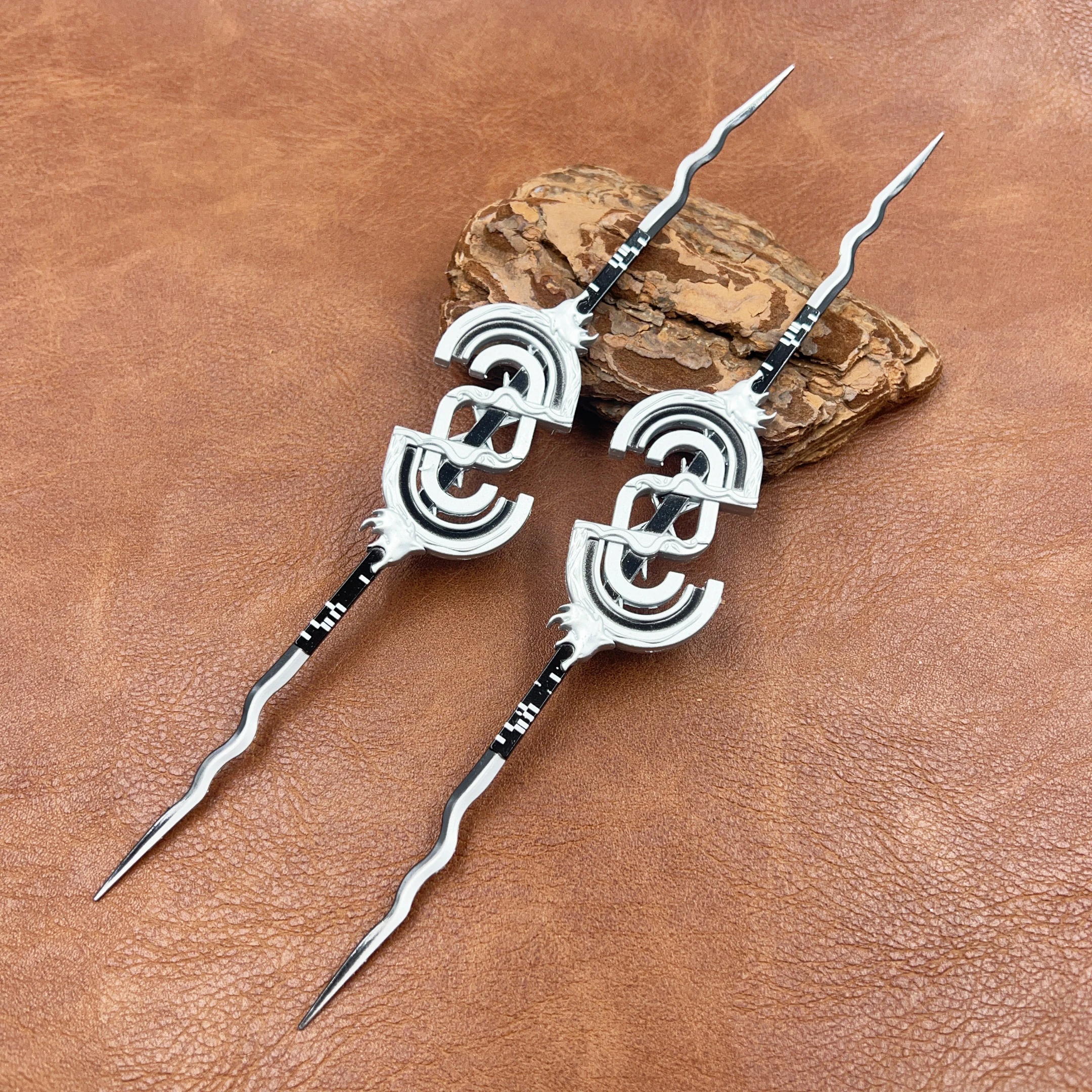 

Lappland Double Sword, Game Peripherals 22cm Arknights Lappland the Decadenza All Metal Models Home Decoration Crafts Toys