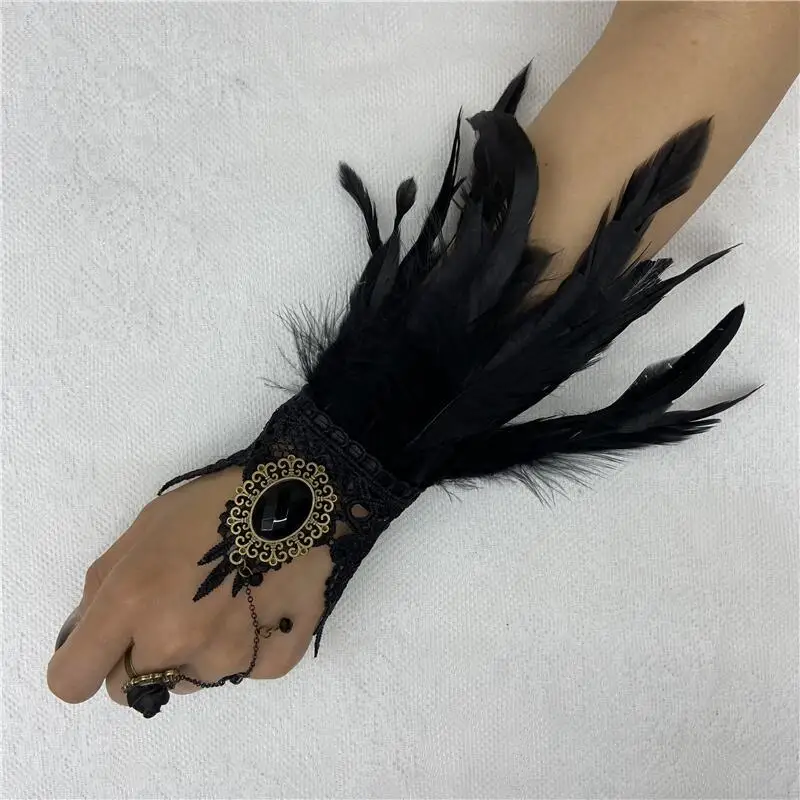 Vintage Court Style Gothic Lolita Linked Finger Feather bracciale Performance Ball Feather Wristband guanti in pizzo 2023