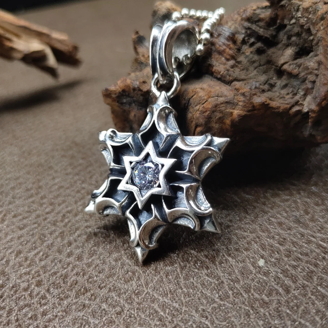 S925 stylishfashion street hip hop punk gothic six-pointed star men and women dark fashionable brand silver pendant necklace