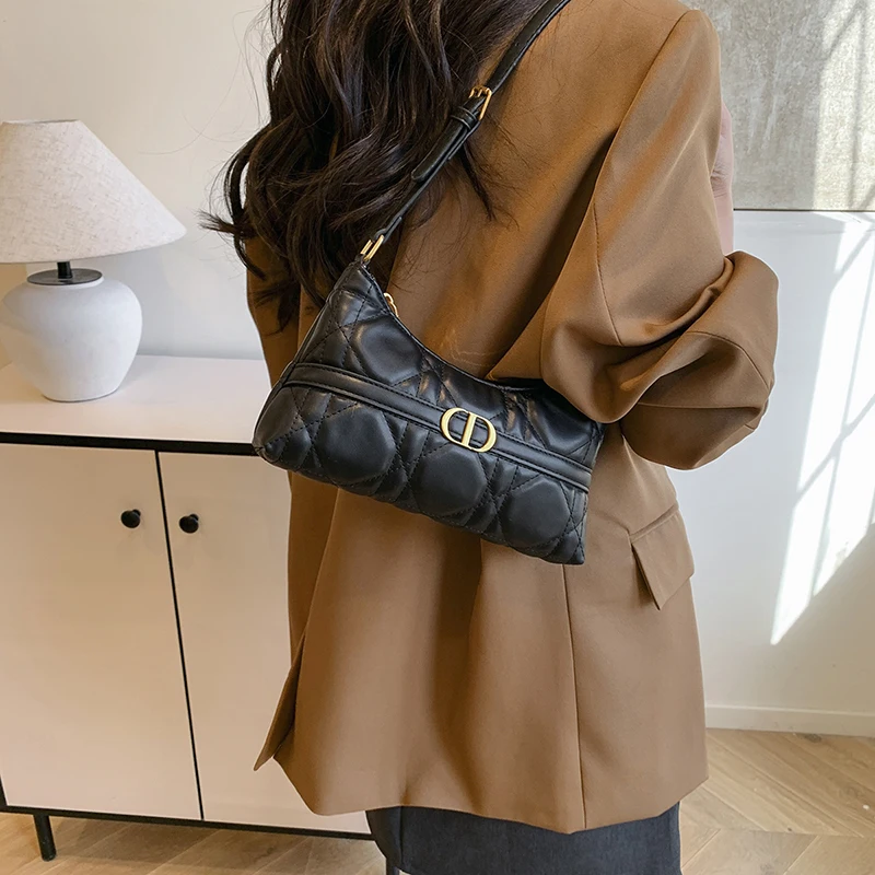 

Vintage Majestic Line Women Shoulder Bag Elegant Leather Crossbody Bag High End Tote