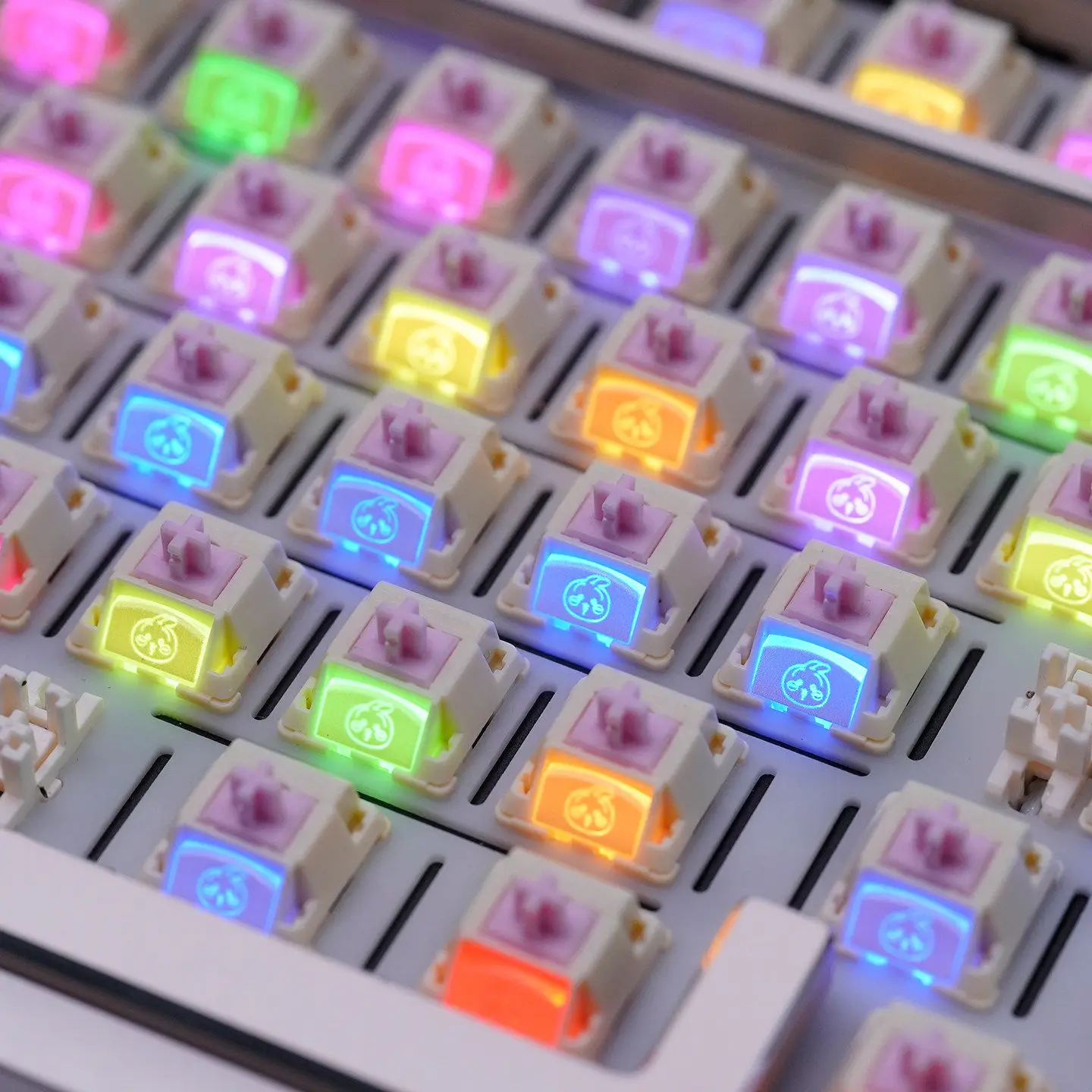 Usagi V2 Switch Linear Pre-Lubed 5 Pins HotSwap UPE Stem WINGTREE Switches For Mx Mechanical Keyboard 기계식 키보드 축